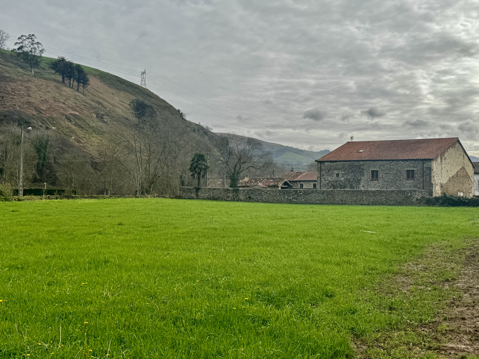 PARCELA PARA LA CONSTRUCCION DE VIVIENDA UNIFAMILIAR