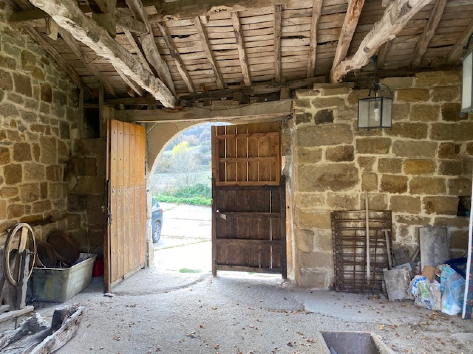 Casa con terreno y fincas en Canduela
