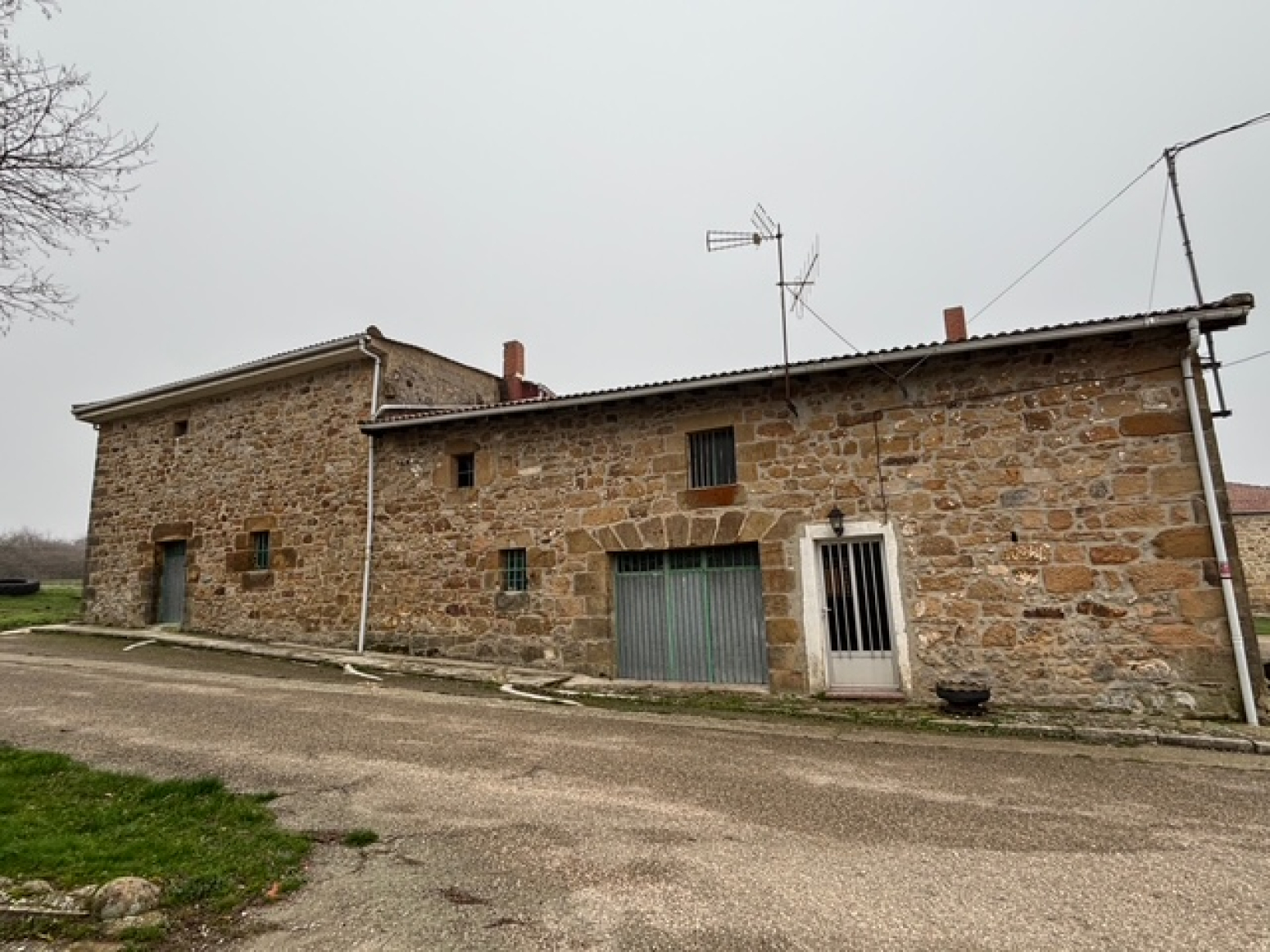 Casa en Menaza, Aguilar de Campoo