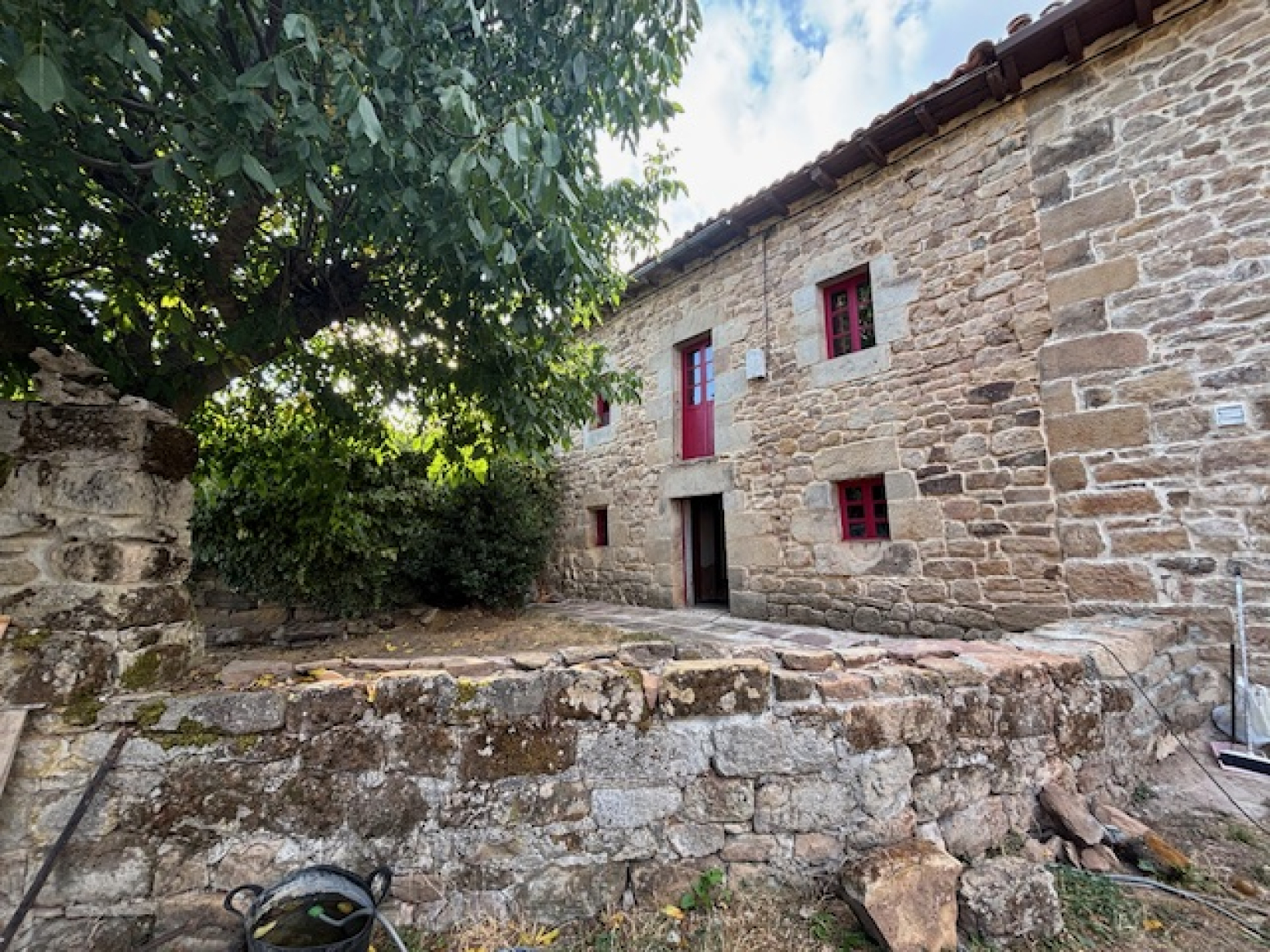 Casa y finca en Quintanas de Hormiguera