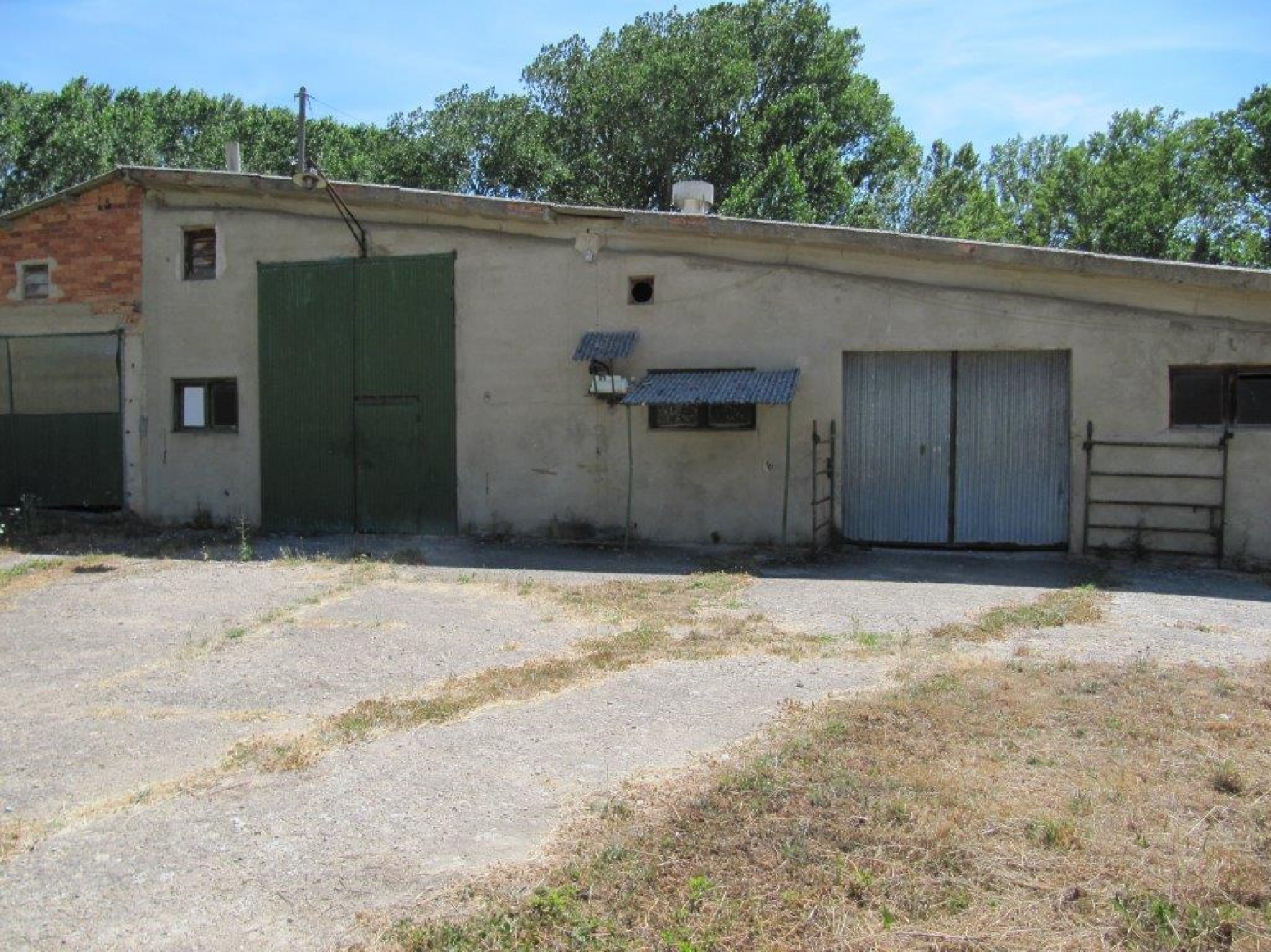 Fincas con naves en Rabanal de los Caballeros