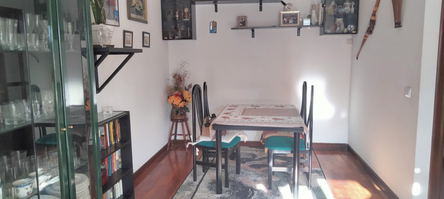 Alquiler de piso con garaje en Cuchia, Miengo