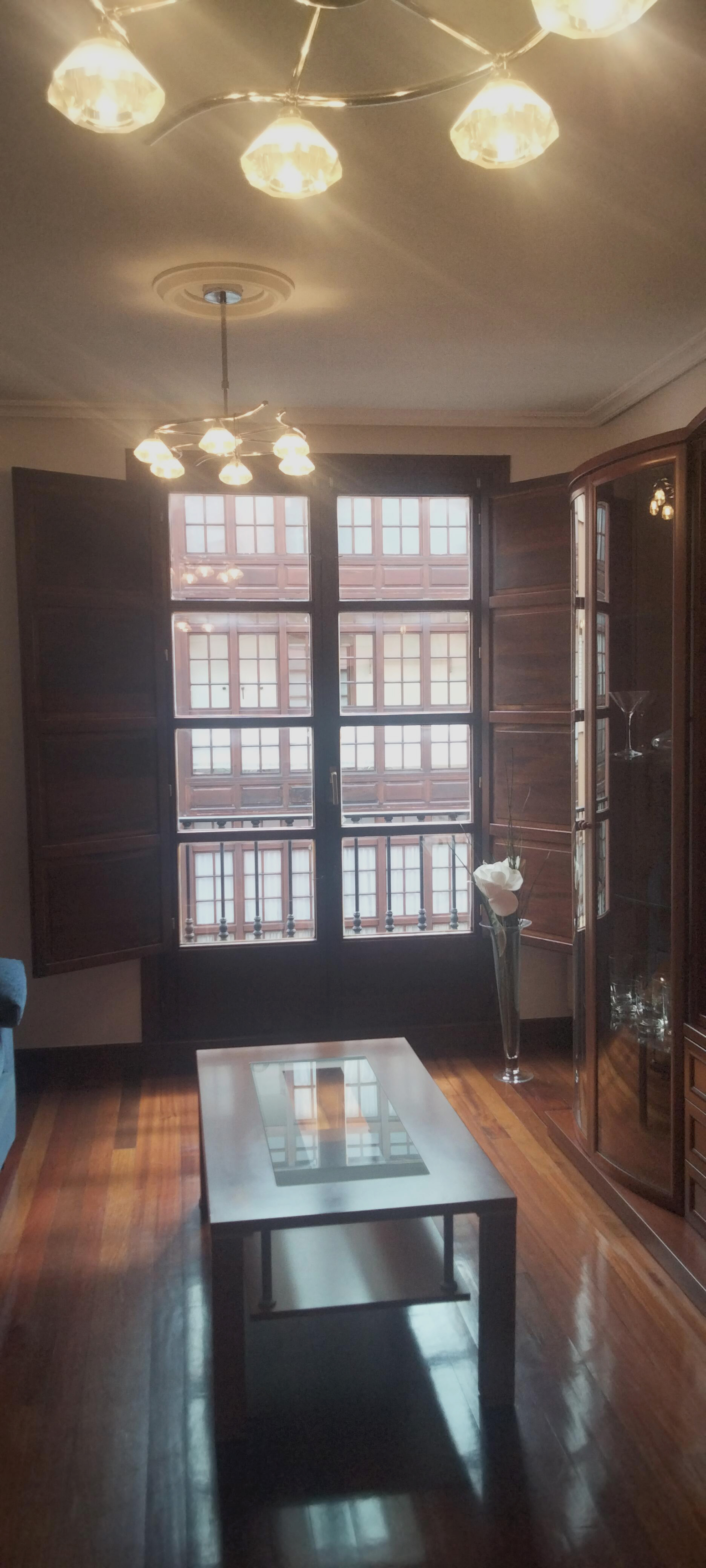 Alquiler de piso duplex en edificio con ascensor, centrico en Torrelavega