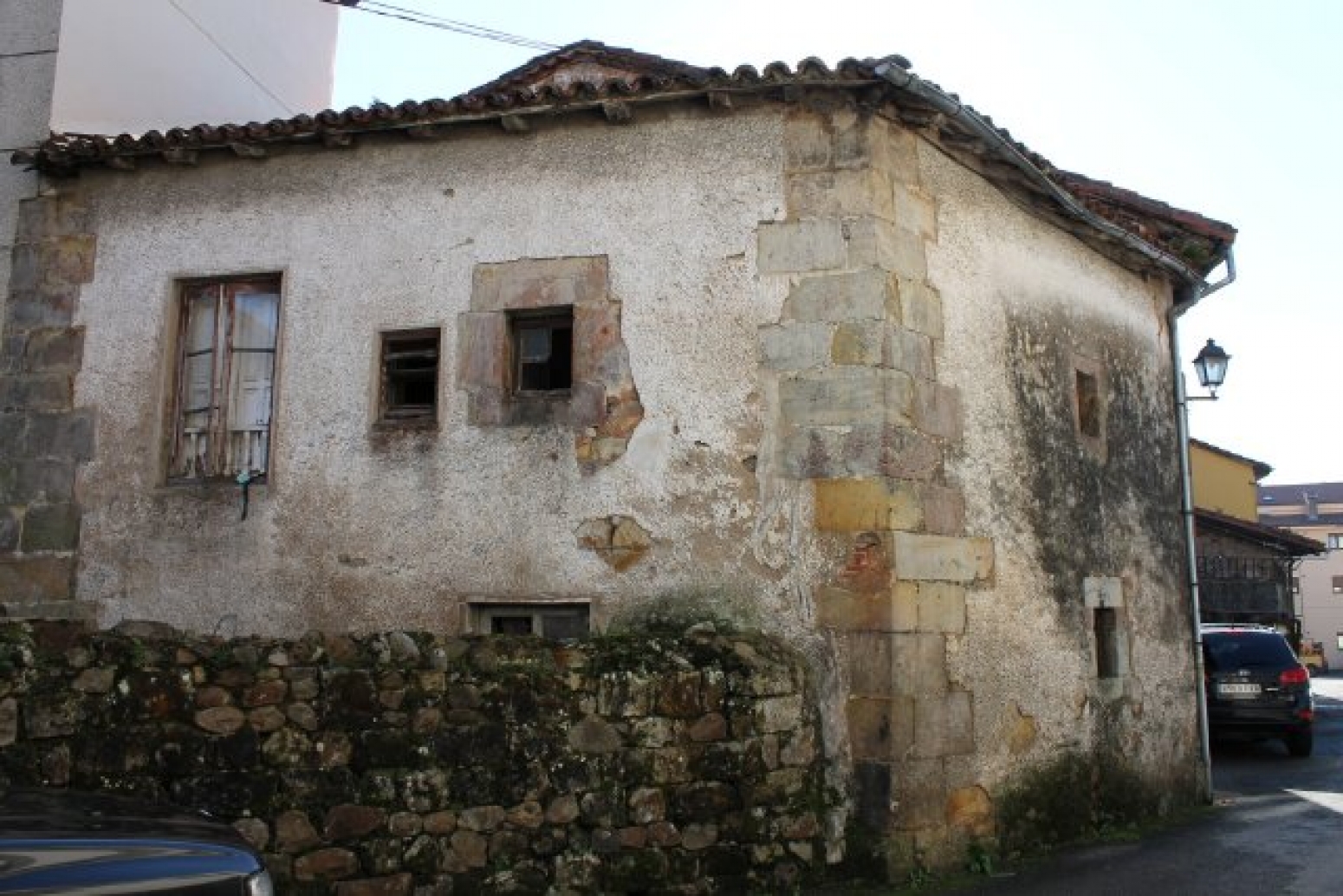 CASA RUSTICA PARA REFORMAR EN CABEZON DE LA SAL