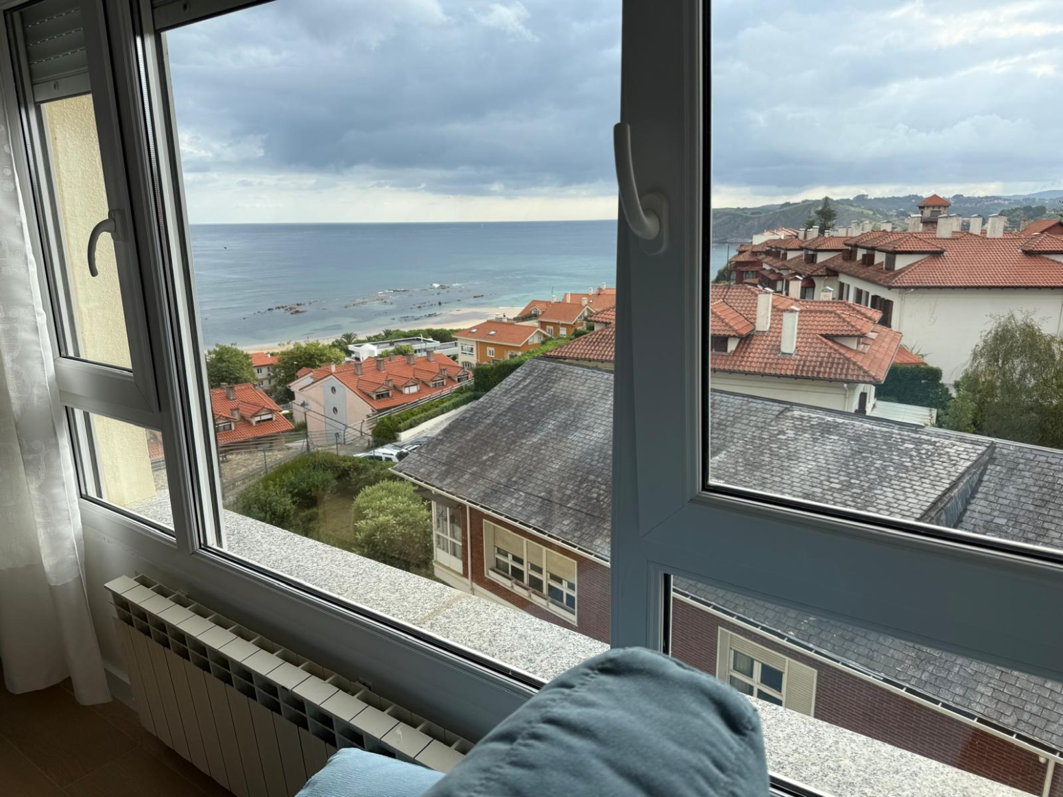 PISO EN ALQUILER EN COMILLAS