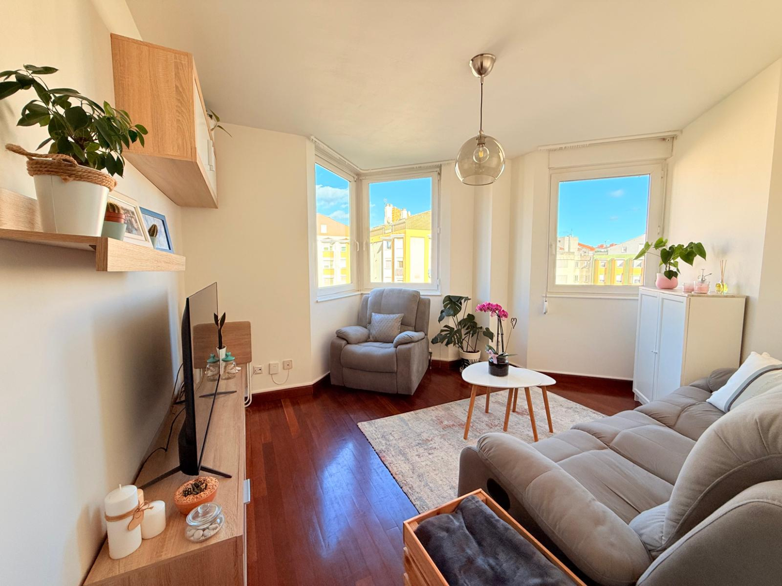 FANTASTICO PISO EN BEZANA