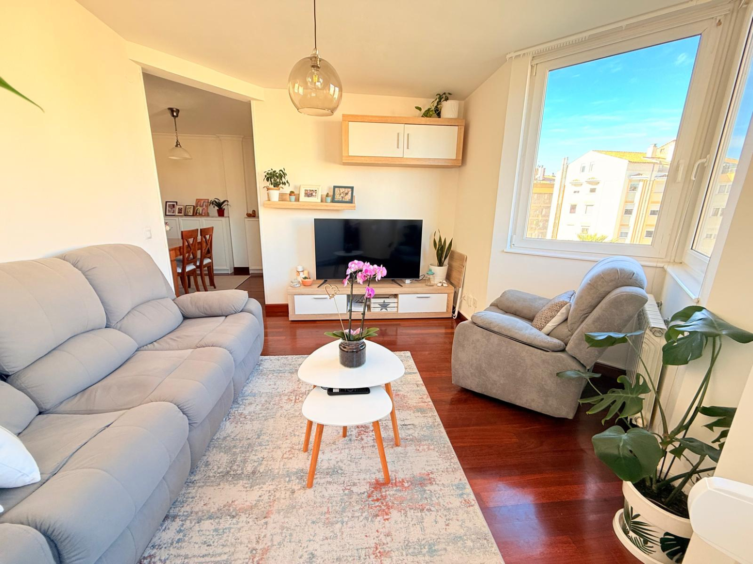 FANTASTICO PISO EN BEZANA