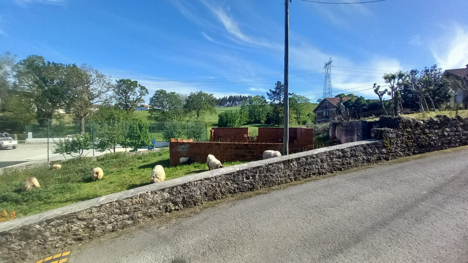 FINCA URBANA EN UDIAS