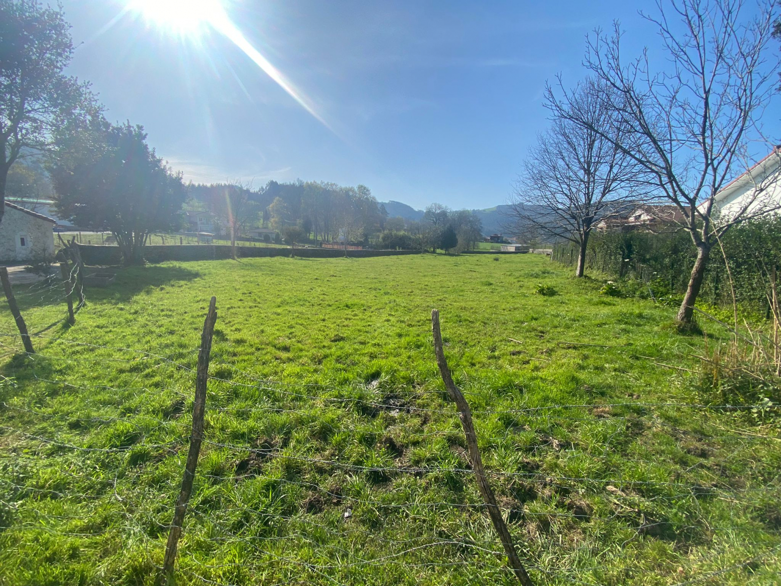 Finca urbana  , LA LLANA TERRENO de 2840 metros cuadrados urbanos más 524 metros cuadrados rústicos.