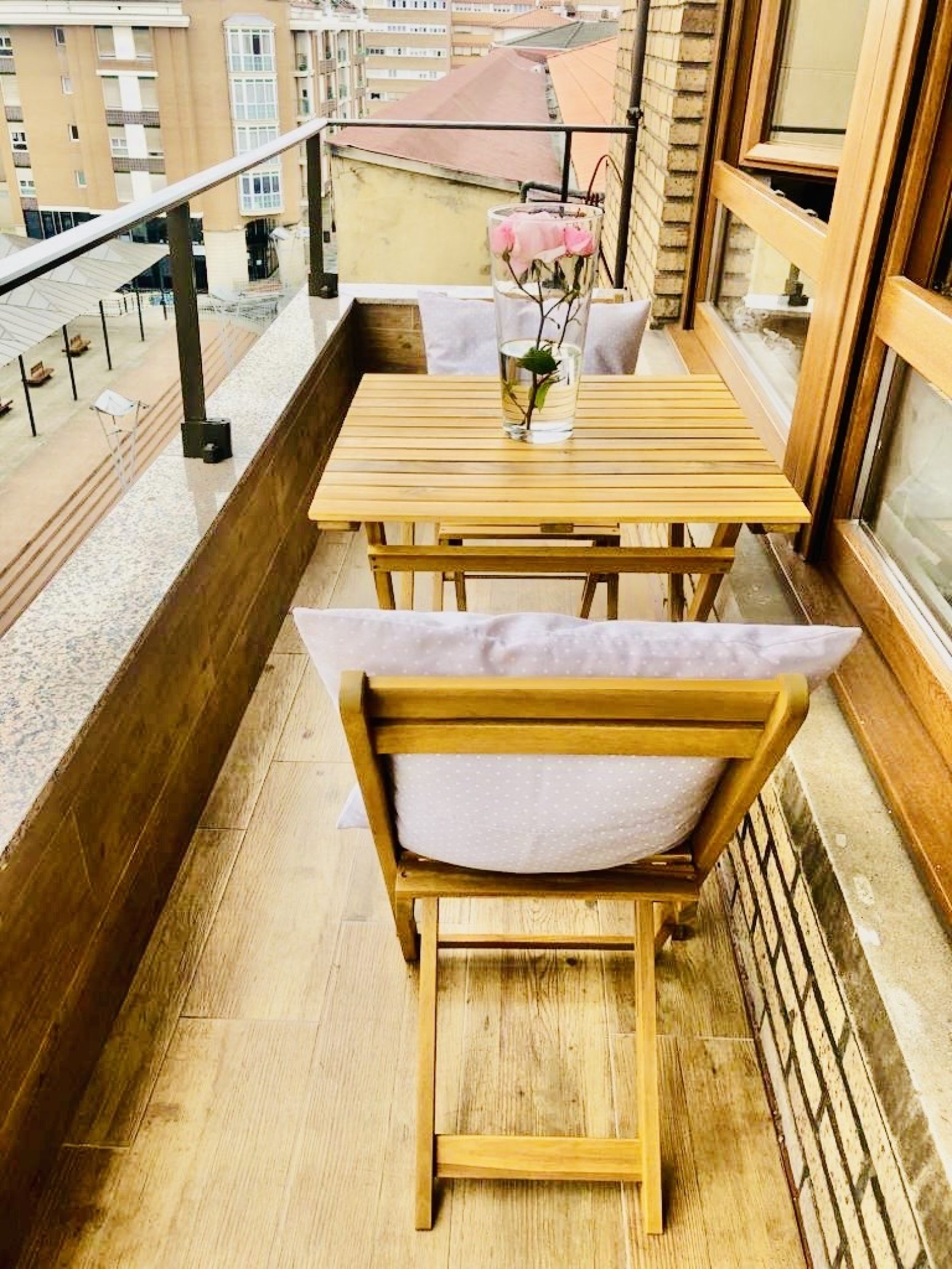 Alquiler Temporal en Maliaño ? Piso de Diseño con Orientación Sur y Balcón