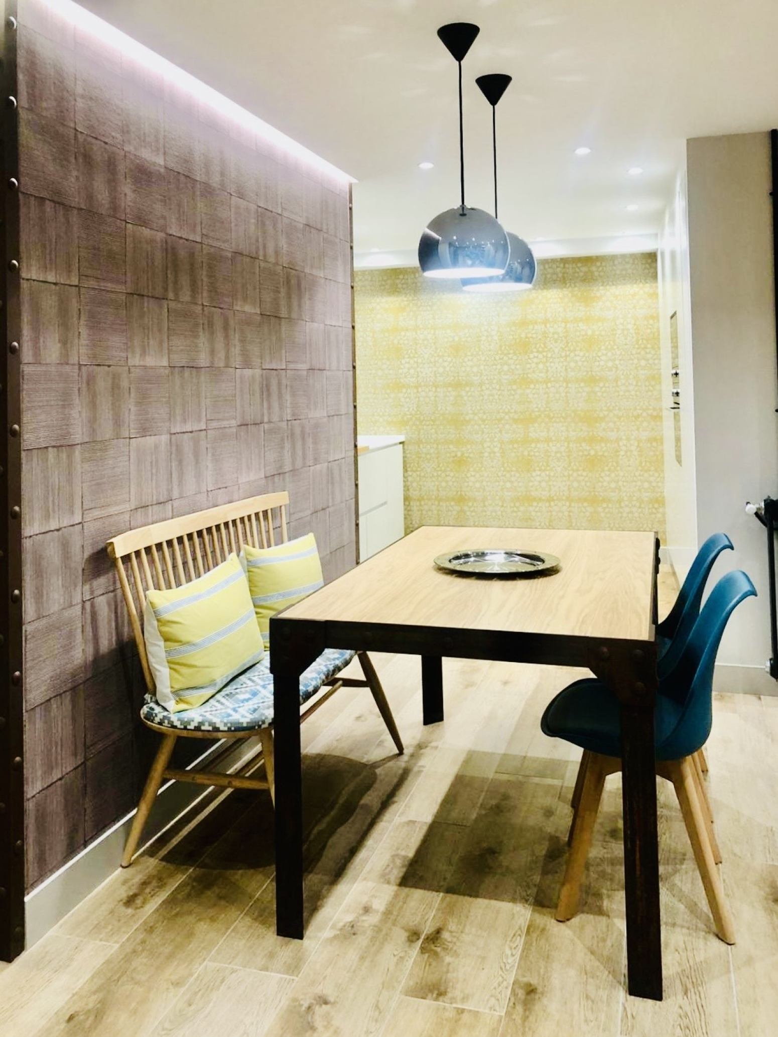 Alquiler Temporal en Maliaño ? Piso de Diseño con Orientación Sur y Balcón