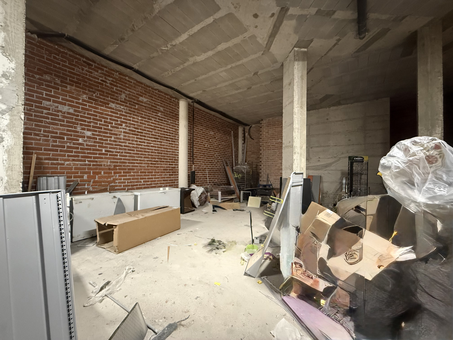 Local comercial en Corrales