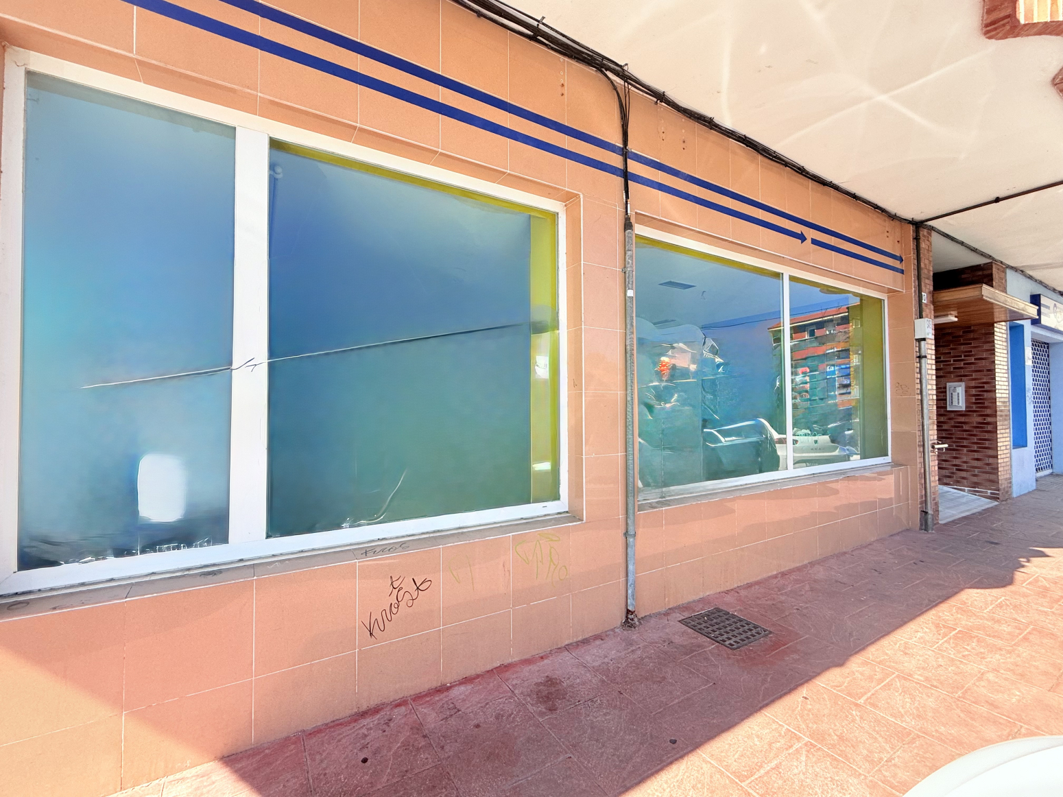 Local en Los Corrales de Buelna 