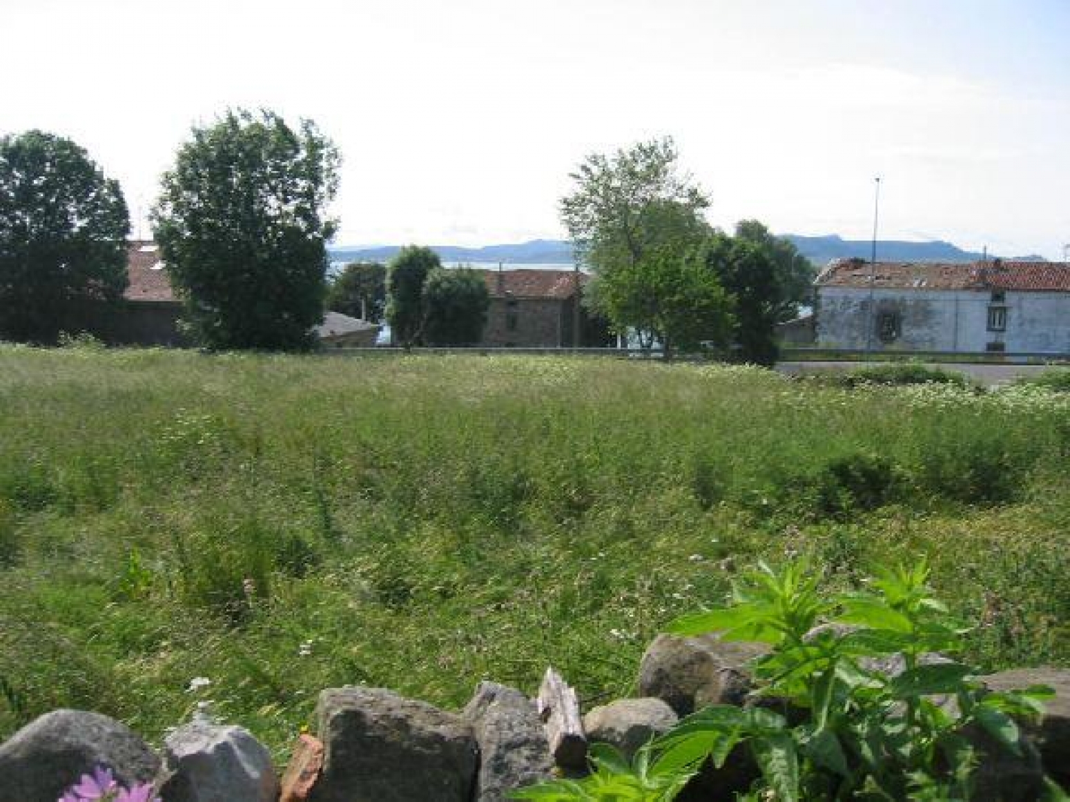 FINCA URBANA FRENTE AL PANTANO DEL EBRO
