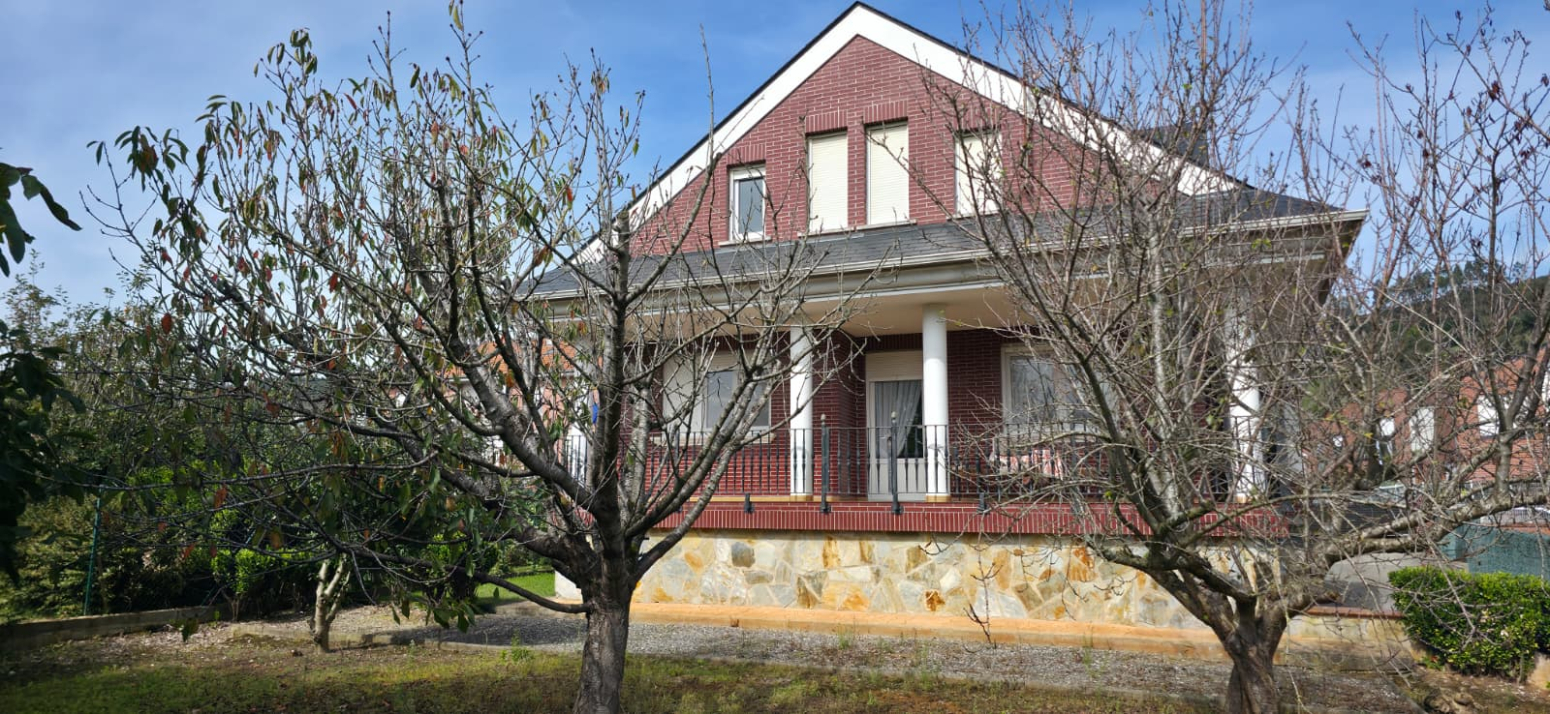 casa independiente buen estado en Parbayon