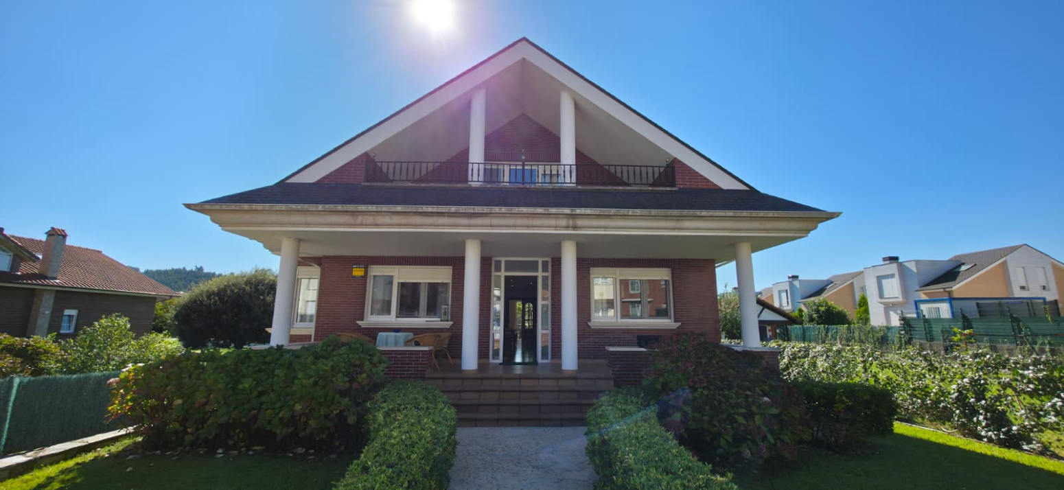 casa independiente buen estado en Parbayon