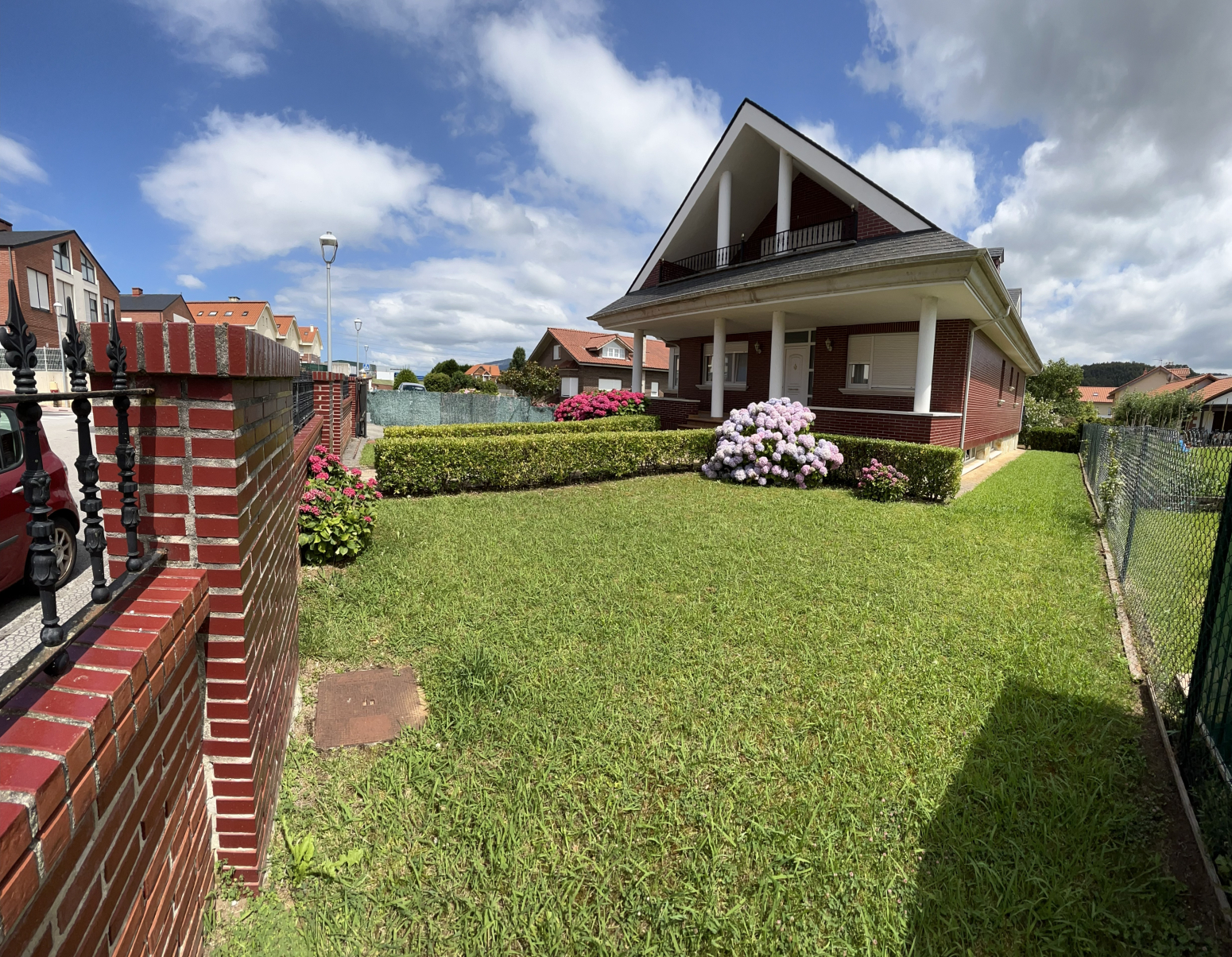 casa independiente buen estado en Parbayon