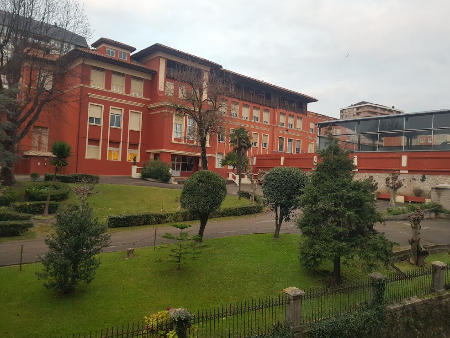 Piso en alquiler para Fijo en calle Juan de la Cosa junto Puertochico