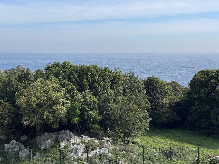 Chalet independiente con piscina privada en Islares