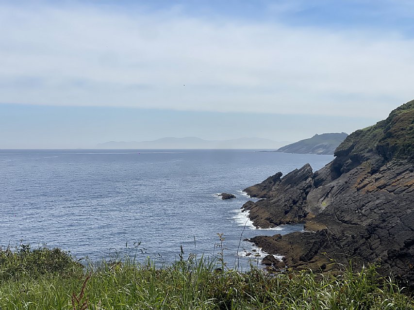 Chalet independiente con piscina privada en Islares