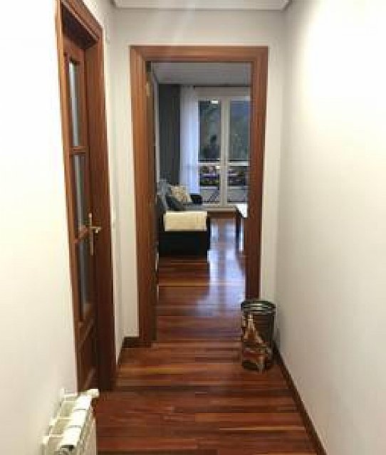 Piso reformado de 2 habitacion con garaje para alquiler temporal (septiembre-junio)