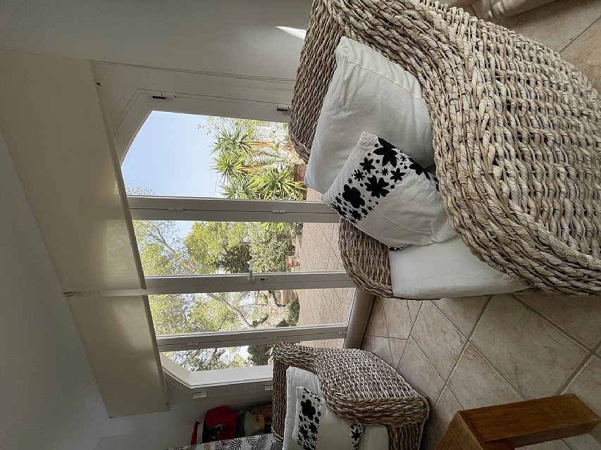 Casa independiente de 3 habitaciones con parcela de 1300 metros en Formentera