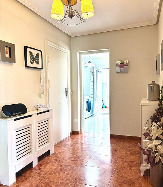 Estupendo piso en Los Corrales de Buelna