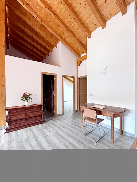 Casa con jardin en Puente Arce