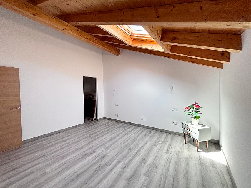 Casa con jardin en Puente Arce