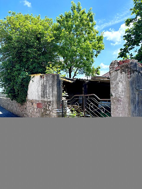 Casa con jardin en Puente Arce