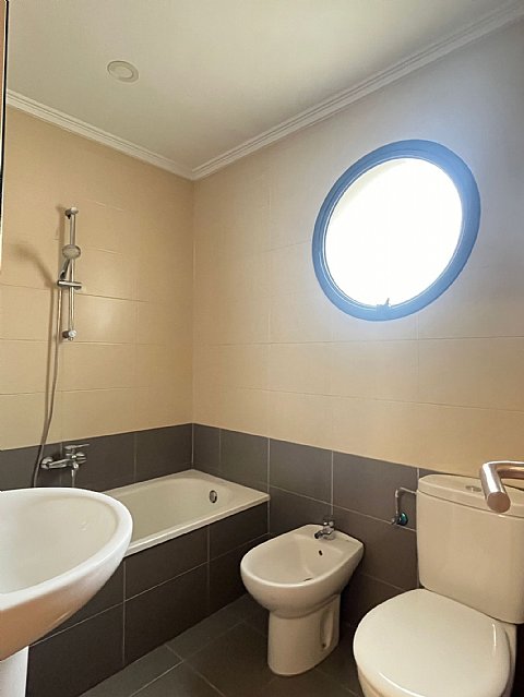 Piso de 3 hab con garaje y trastero