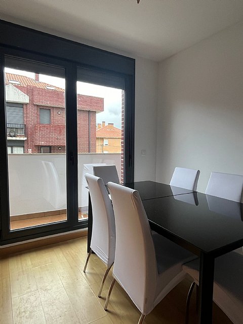 Piso de 3 hab con garaje y trastero