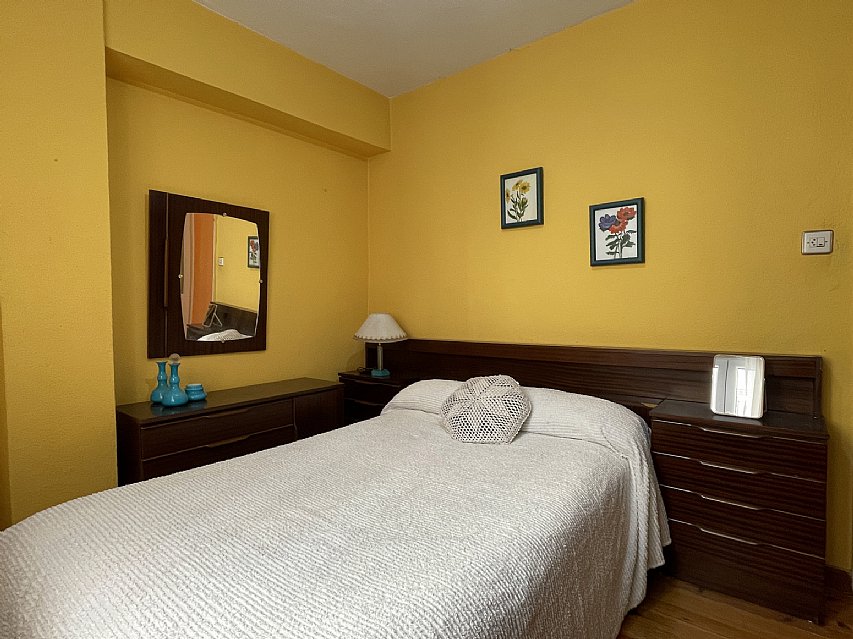 Piso de 3 habitaciones con ascensor y balcón en el centro de Reinosa