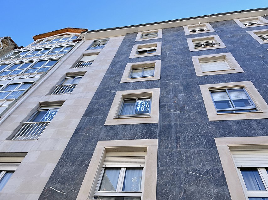 Piso de 3 habitaciones con ascensor y balcón en el centro de Reinosa