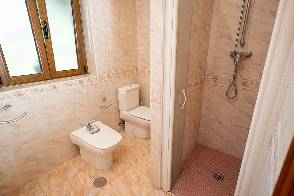 Espectacular chalet independiente en Reocin