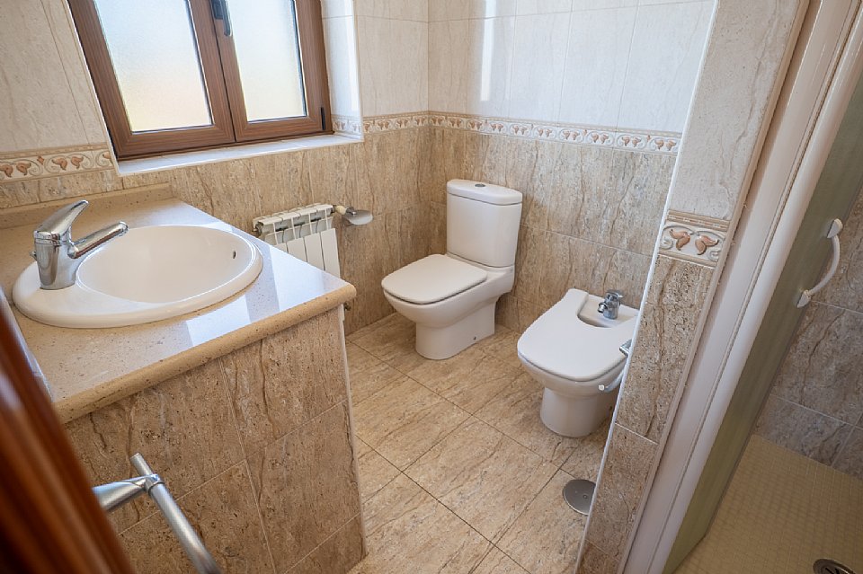 Espectacular chalet independiente en Reocin