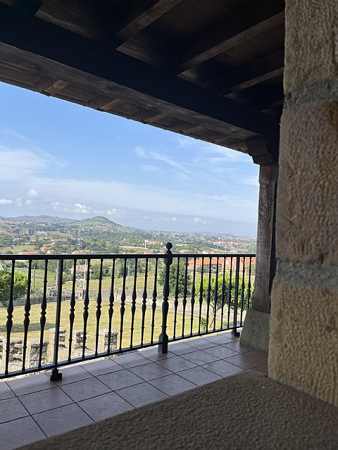 Espectacular chalet independiente en Reocin