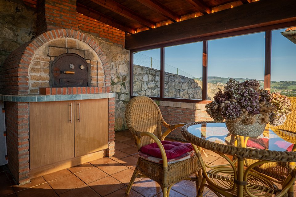 Espectacular chalet independiente en Reocin