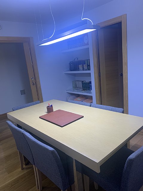 Inmueble comercial con despachos y reformado en plaza de estaciones