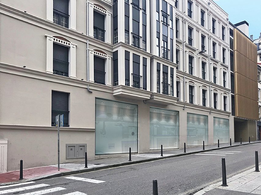 Local comercial con todas las posibilidades de 260 metros en pleno centro de Santander