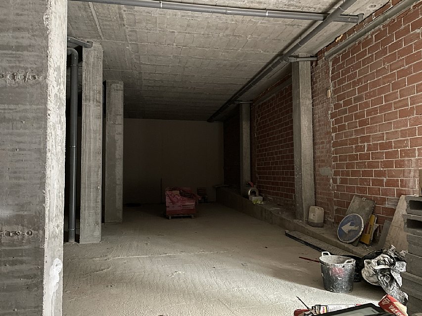 Local comercial con todas las posibilidades de 260 metros en pleno centro de Santander