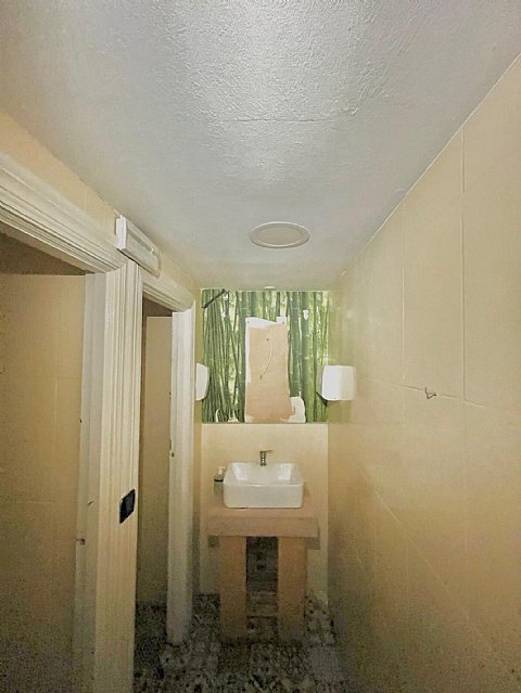 Local destinado a ocio y hosteleria en pleno centro de Santander