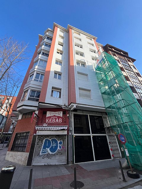 Local destinado a ocio y hosteleria en pleno centro de Santander