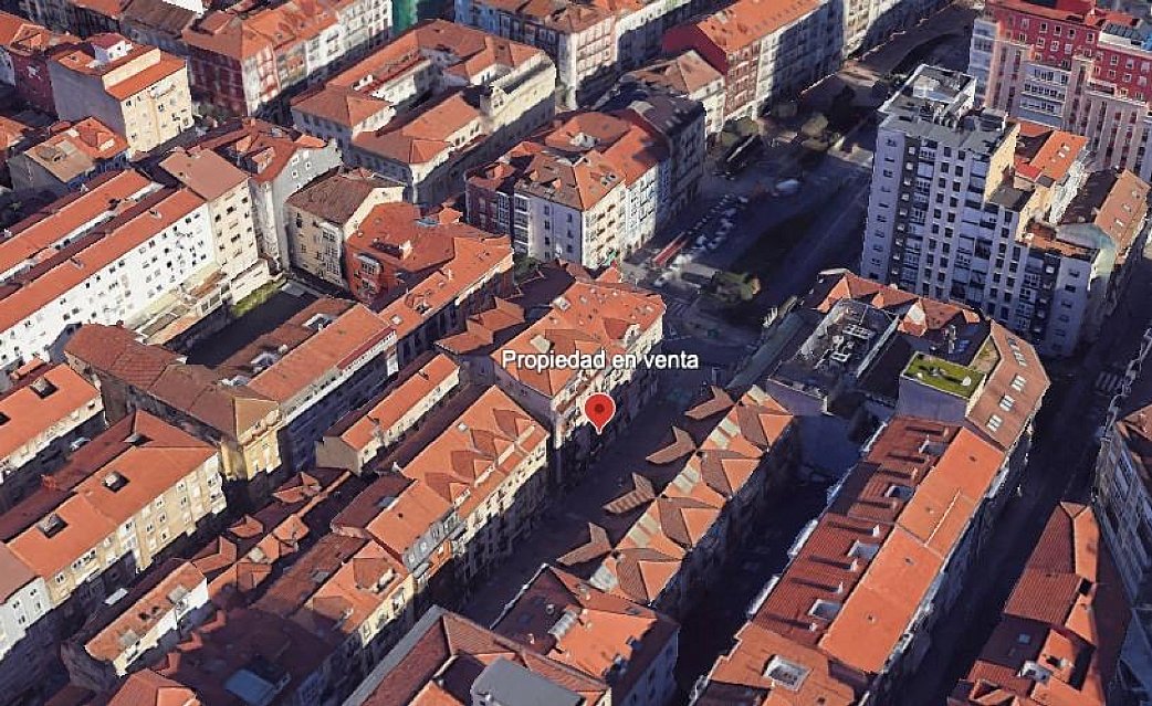 Local a pie de calle en zona prime en el centro de Santander