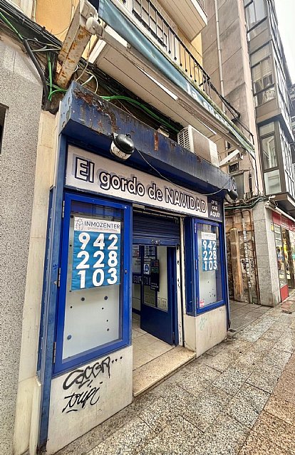 Local a pie de calle en zona prime en el centro de Santander