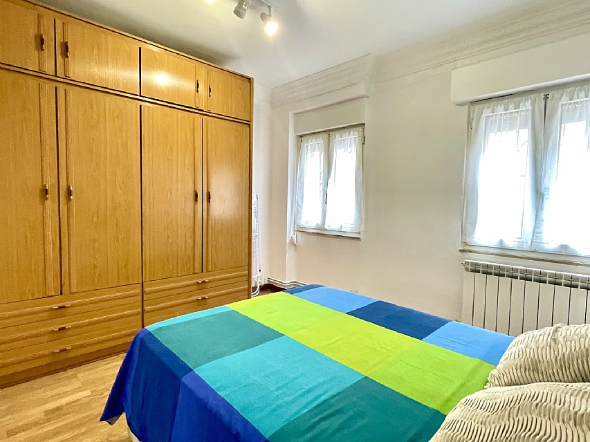 Vivienda de 2 habitaciones y un baño (todo exterior) en el centro de Santander