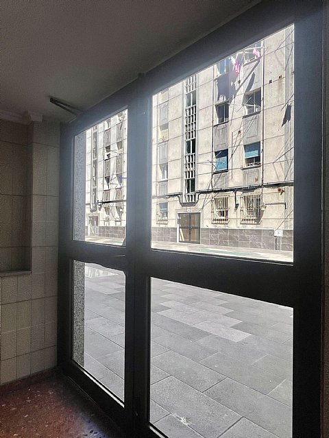 Piso de 2 hab y un baño en el centro de Santander