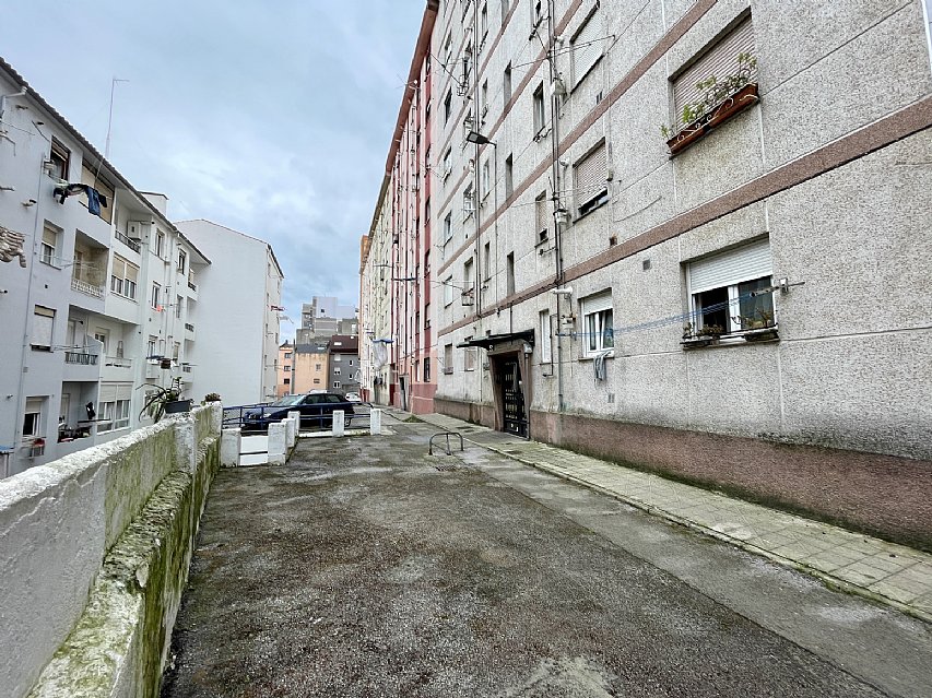 Vivienda de 2 habitaciones y un baño (todo exterior) en el centro de Santander