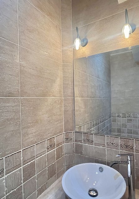 Piso de 2 hab y un baño en el centro de Santander