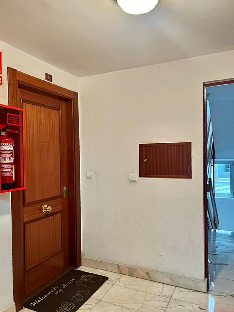 Piso de 2 hab, 2 baños con garaje y trastero a estrenar